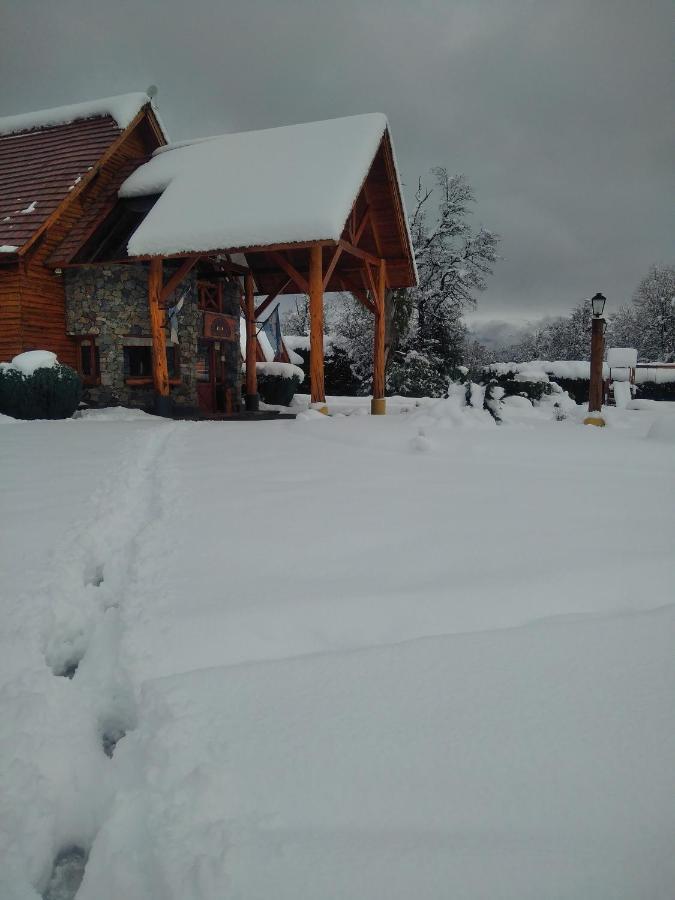 Hosteria Maiten Escondido Вілья-Ла-Ангостура Екстер'єр фото